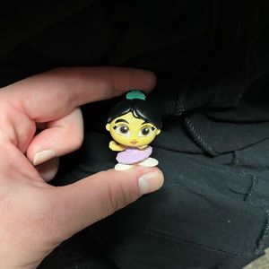 Disney Doorables Series 10 Disney 100 Mulan